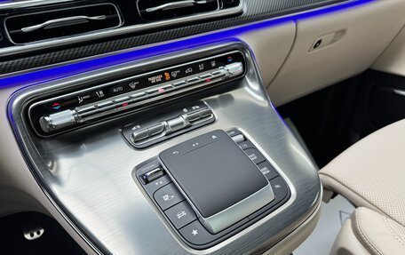 Mercedes-Benz V-Класс, 2025 год, 14 190 000 рублей, 32 фотография