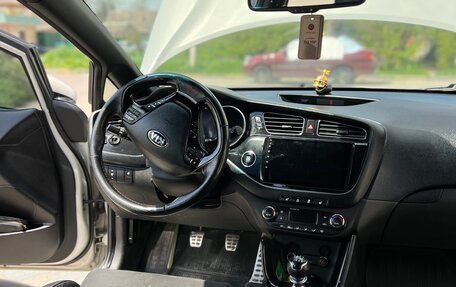 KIA cee'd GT II, 2014 год, 1 210 000 рублей, 11 фотография