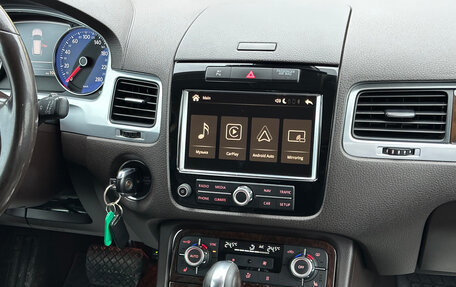 Volkswagen Touareg III, 2014 год, 2 490 000 рублей, 10 фотография