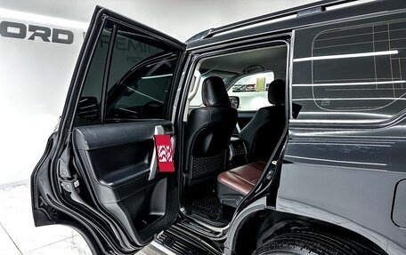 Toyota Land Cruiser Prado 150 рестайлинг 2, 2020 год, 4 750 000 рублей, 28 фотография