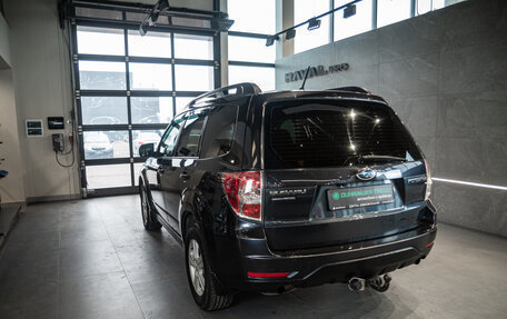 Subaru Forester, 2011 год, 750 000 рублей, 6 фотография