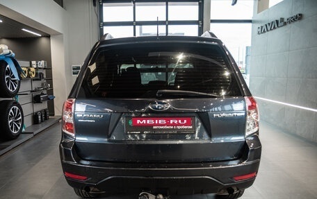 Subaru Forester, 2011 год, 750 000 рублей, 7 фотография