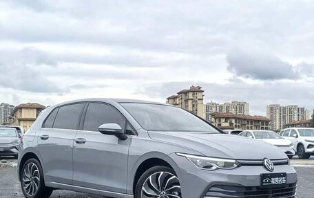 Volkswagen Golf VIII, 2023 год, 1 980 332 рублей, 3 фотография