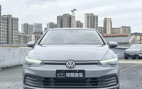 Volkswagen Golf VIII, 2023 год, 1 980 332 рублей, 2 фотография