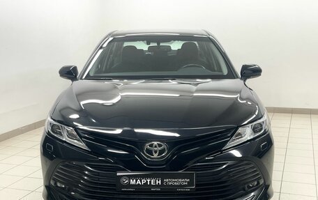 Toyota Camry, 2018 год, 2 700 000 рублей, 2 фотография