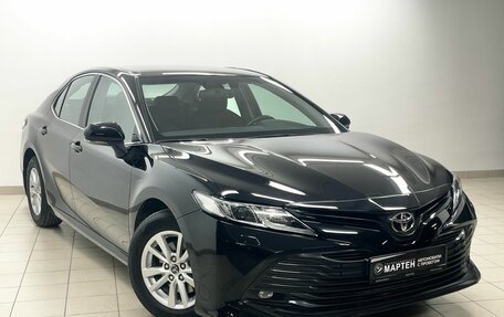 Toyota Camry, 2018 год, 2 700 000 рублей, 3 фотография