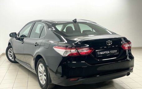Toyota Camry, 2018 год, 2 700 000 рублей, 6 фотография