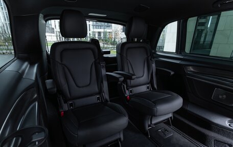 Mercedes-Benz V-Класс, 2025 год, 13 990 000 рублей, 40 фотография