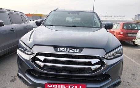 Isuzu MU-X, 2021 год, 5 050 000 рублей, 4 фотография