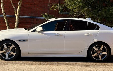 Jaguar XE I рестайлинг, 2018 год, 2 400 000 рублей, 3 фотография