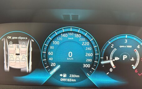 Jaguar XE I рестайлинг, 2018 год, 2 400 000 рублей, 14 фотография