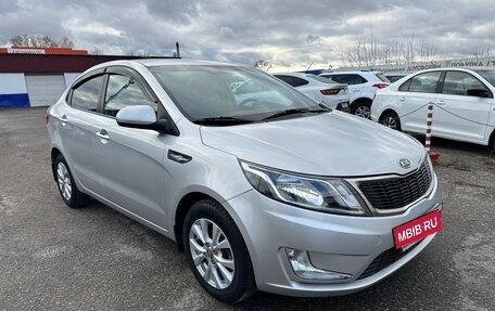 KIA Rio III рестайлинг, 2011 год, 785 000 рублей, 2 фотография