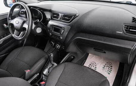 KIA Rio III рестайлинг, 2013 год, 969 000 рублей, 13 фотография