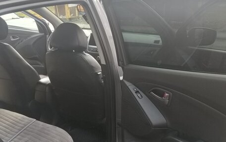 Hyundai ix35 I рестайлинг, 2014 год, 1 500 000 рублей, 23 фотография