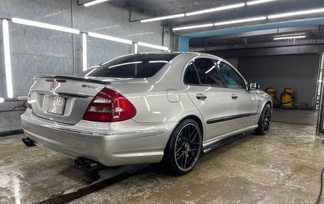 Mercedes-Benz E-Класс, 2004 год, 1 500 000 рублей, 4 фотография