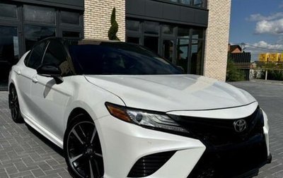 Toyota Camry, 2019 год, 1 850 000 рублей, 1 фотография