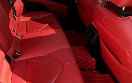 Toyota Camry, 2019 год, 1 850 000 рублей, 12 фотография