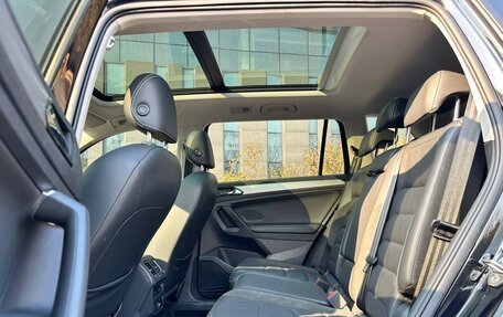 Volkswagen Tiguan II, 2022 год, 2 600 000 рублей, 8 фотография