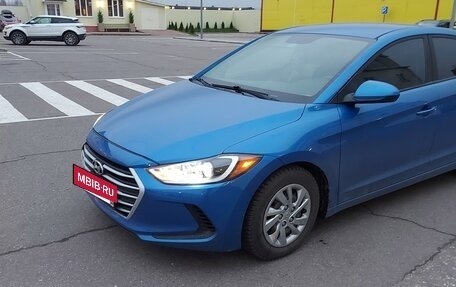 Hyundai Elantra VI рестайлинг, 2017 год, 1 350 000 рублей, 5 фотография