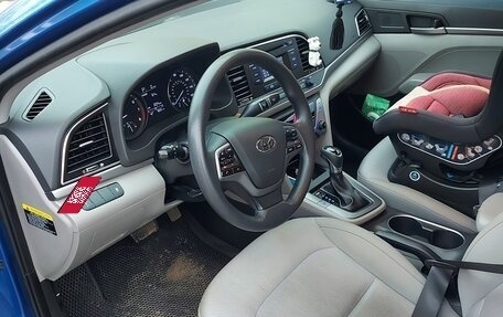 Hyundai Elantra VI рестайлинг, 2017 год, 1 350 000 рублей, 13 фотография