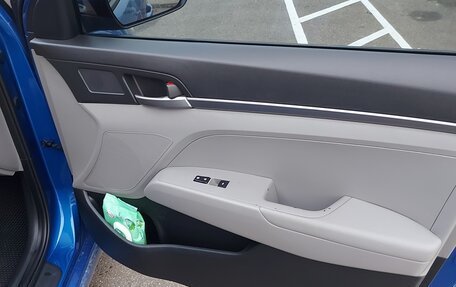 Hyundai Elantra VI рестайлинг, 2017 год, 1 350 000 рублей, 20 фотография