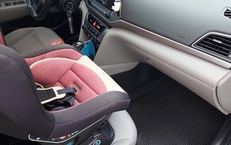 Hyundai Elantra VI рестайлинг, 2017 год, 1 350 000 рублей, 21 фотография