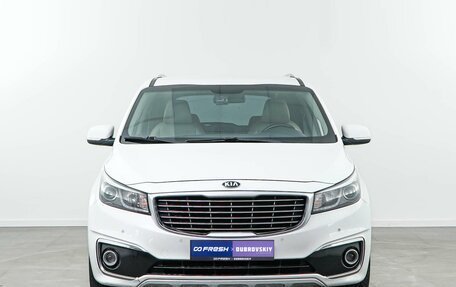 KIA Carnival III, 2018 год, 2 387 097 рублей, 3 фотография