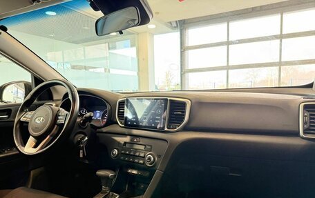 KIA Sportage IV рестайлинг, 2021 год, 2 615 000 рублей, 8 фотография