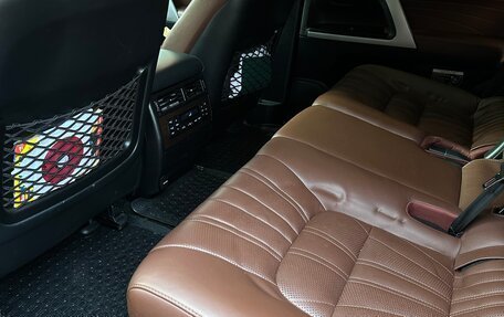 Toyota Land Cruiser 200, 2019 год, 8 150 000 рублей, 10 фотография