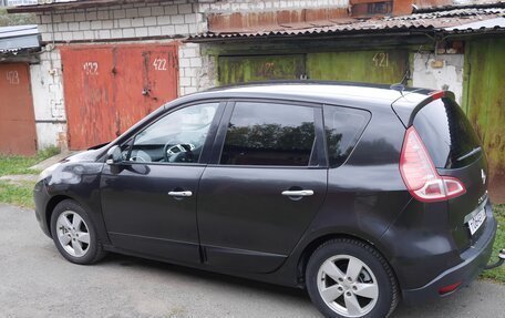 Renault Scenic III, 2010 год, 590 000 рублей, 3 фотография