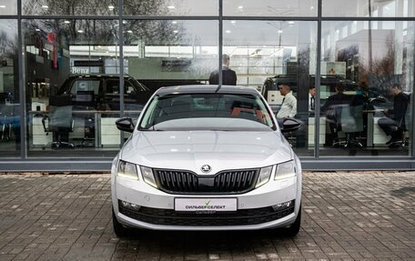 Skoda Octavia, 2018 год, 2 000 000 рублей, 3 фотография