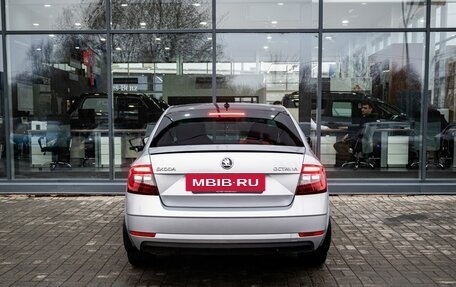 Skoda Octavia, 2018 год, 2 000 000 рублей, 4 фотография