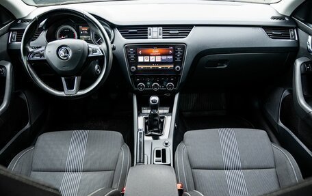 Skoda Octavia, 2018 год, 2 000 000 рублей, 14 фотография