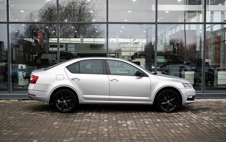 Skoda Octavia, 2018 год, 2 000 000 рублей, 8 фотография