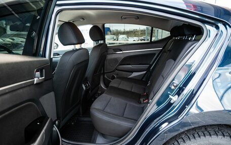 Hyundai Elantra VI рестайлинг, 2019 год, 1 800 000 рублей, 13 фотография