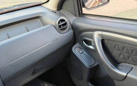 Renault Duster I рестайлинг, 2017 год, 1 150 000 рублей, 24 фотография