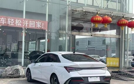 Hyundai Elantra, 2023 год, 1 589 851 рублей, 4 фотография