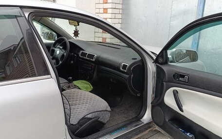 Volkswagen Passat B5+ рестайлинг, 1998 год, 318 000 рублей, 4 фотография