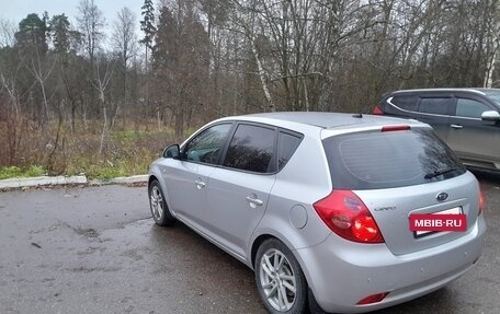 KIA cee'd I рестайлинг, 2009 год, 650 000 рублей, 3 фотография