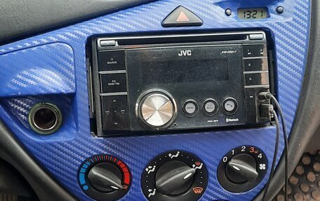 Ford Focus IV, 2003 год, 300 000 рублей, 12 фотография