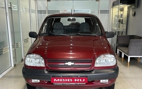 Chevrolet Niva I рестайлинг, 2004 год, 329 000 рублей, 2 фотография