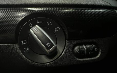 Volkswagen Jetta VI, 2011 год, 799 888 рублей, 9 фотография