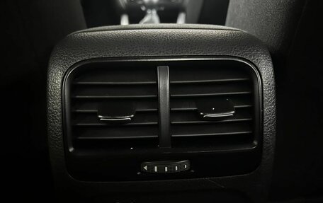 Volkswagen Jetta VI, 2011 год, 799 888 рублей, 14 фотография