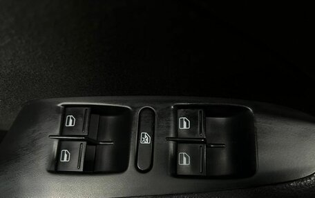 Volkswagen Jetta VI, 2011 год, 799 888 рублей, 10 фотография