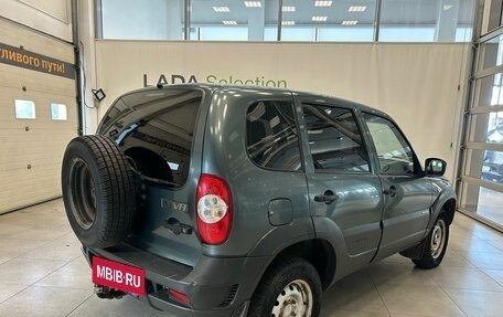 Chevrolet Niva I рестайлинг, 2016 год, 599 000 рублей, 3 фотография