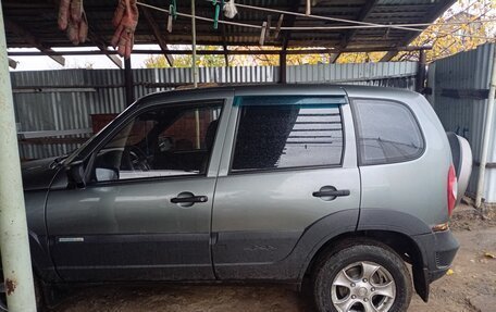 Chevrolet Niva I рестайлинг, 2012 год, 450 000 рублей, 4 фотография