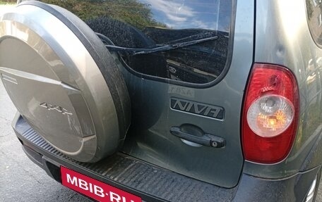 Chevrolet Niva I рестайлинг, 2012 год, 450 000 рублей, 5 фотография