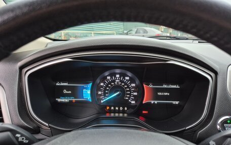 Ford Fusion (North America) II, 2018 год, 1 750 000 рублей, 17 фотография