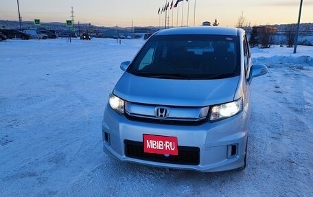 Honda Freed I, 2014 год, 1 200 000 рублей, 1 фотография