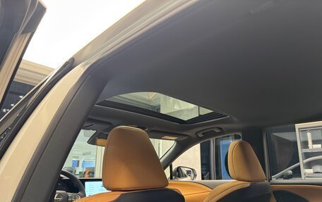 Lexus RX IV рестайлинг, 2025 год, 8 799 000 рублей, 20 фотография